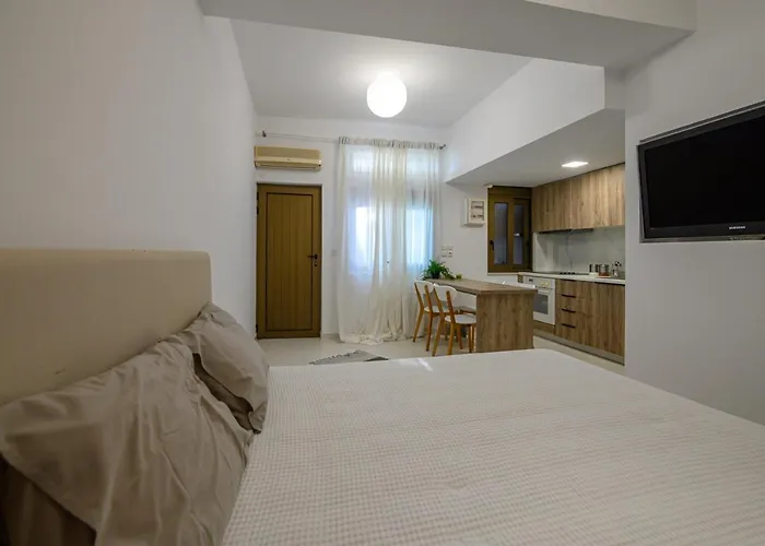 Апартаменты Little Cozy By The Sea